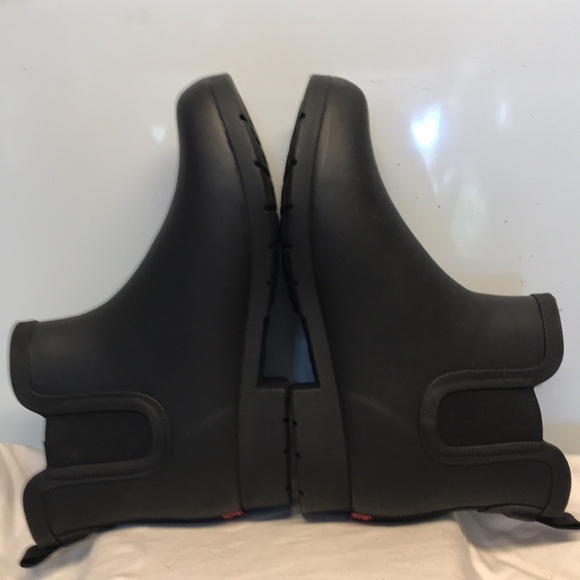 Chooka Women's Waterproof  Black Ankle Boots Faux‎ Fur interior - Picture 6 of 9